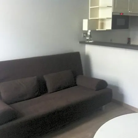 Residencia 3*