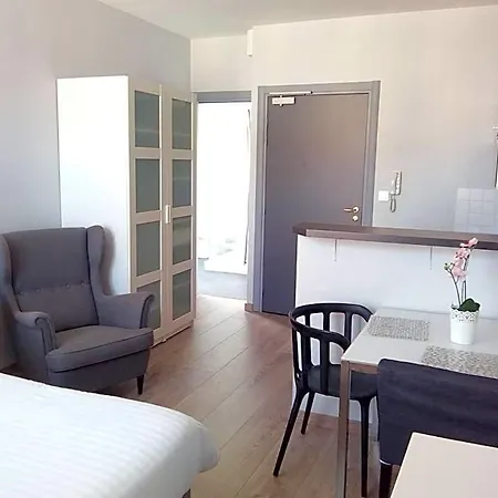 Residencia מלון דירות וישי